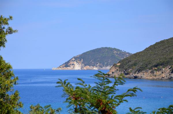 16 Isola Elba